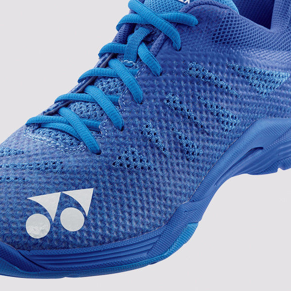 Yonex badminton sale shoes under 3